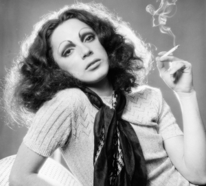 Andy Warhol transvestite Superstar Holly Woodlawn, acclaimed for her performance in 'Trash', photographed in 1970. (Photo by Jack Mitchell/Getty Images)